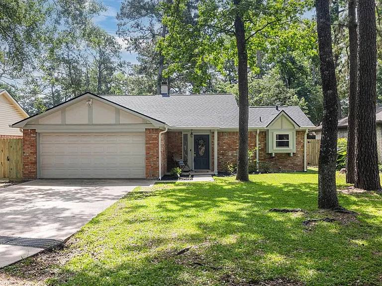 House for rent at 13 Leverwood Court, Spring, TX 77381