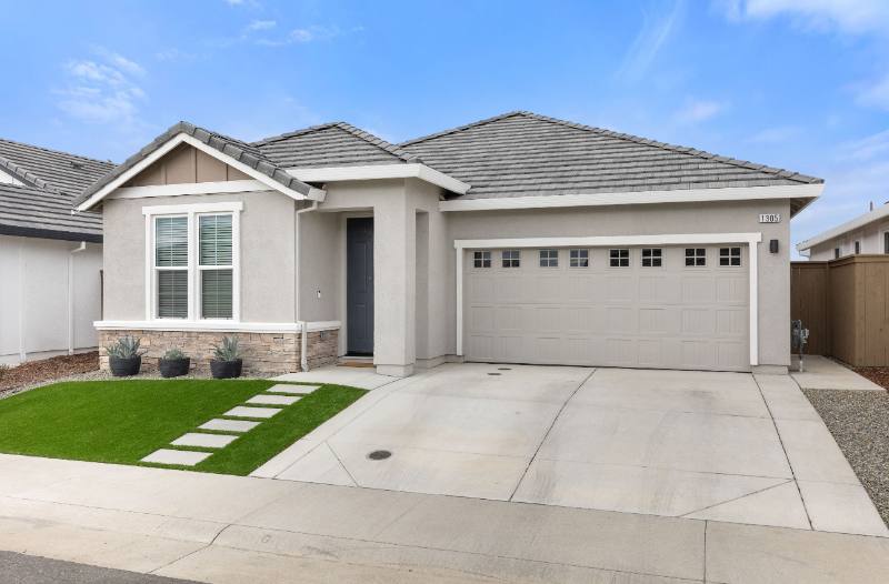 House for rent at 1305 Swallowtail Dr, Roseville, CA 95747