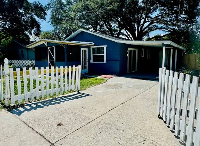 House for rent at 711 E 129th Ave, Tampa, FL 33612
