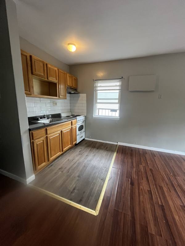 Apartment for rent at 47 Lenox Ave #7, East Orange, NJ 07018
