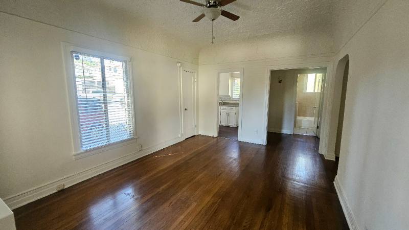 Apartment for rent at 3707 Monon St #6, Los Angeles, CA 90027
