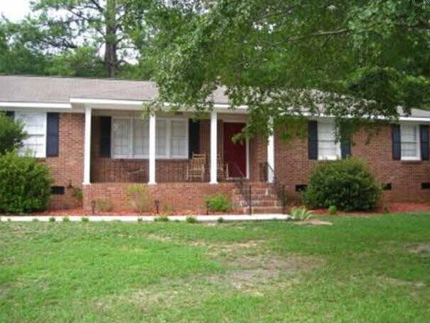 House for rent at 916 Riverview Dr, West Columbia, SC 29169