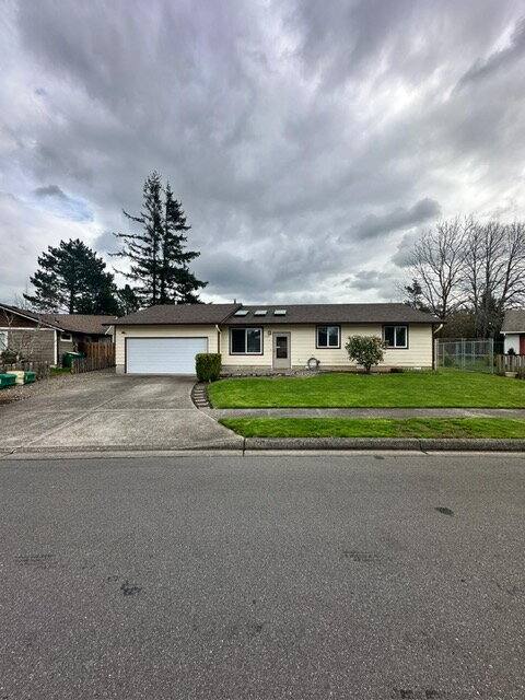 House for rent at 2336 SE Nash Court, Troutdale, OR 97060