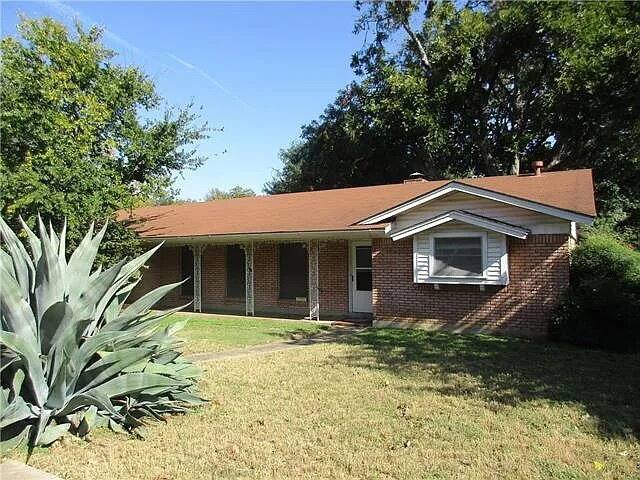 House for rent at 2213 Eastside Dr, Austin, TX 78704