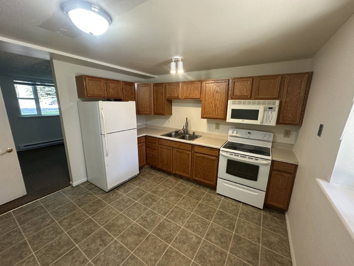 Apartment for rent at 156 Washington St, Lander, WY 82520