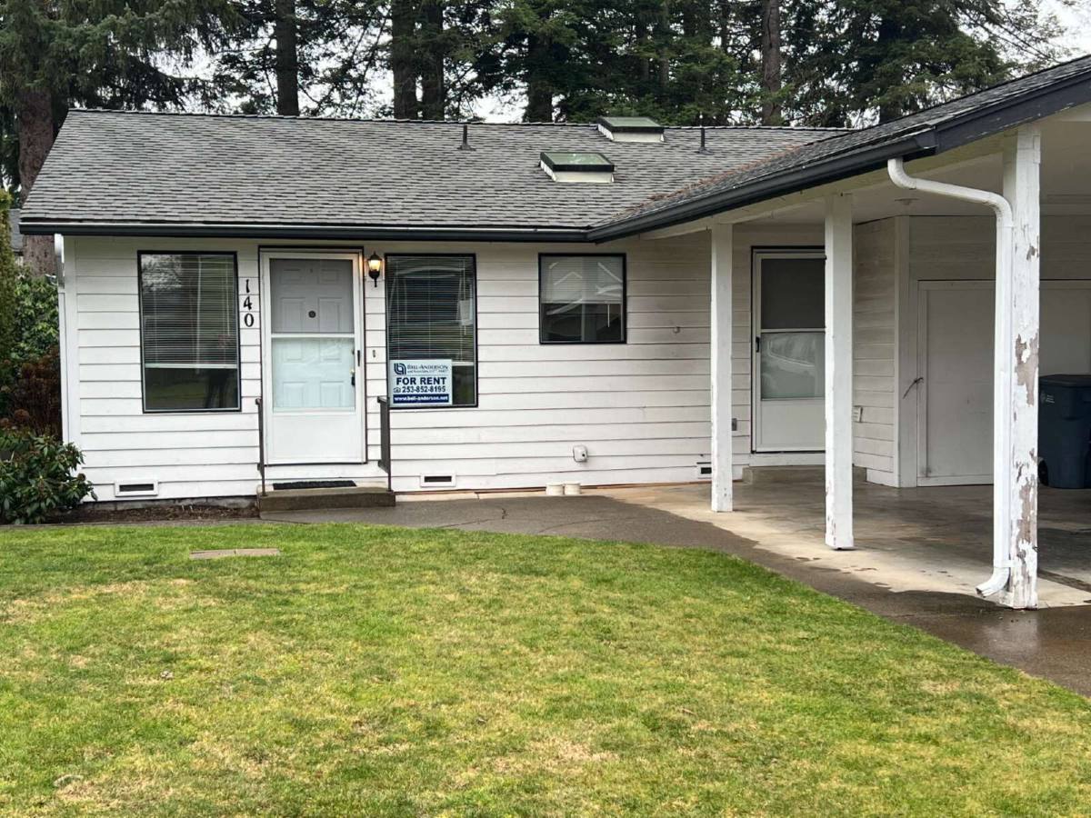 Apartment for rent at 140 N B St, Buckley, WA 98321