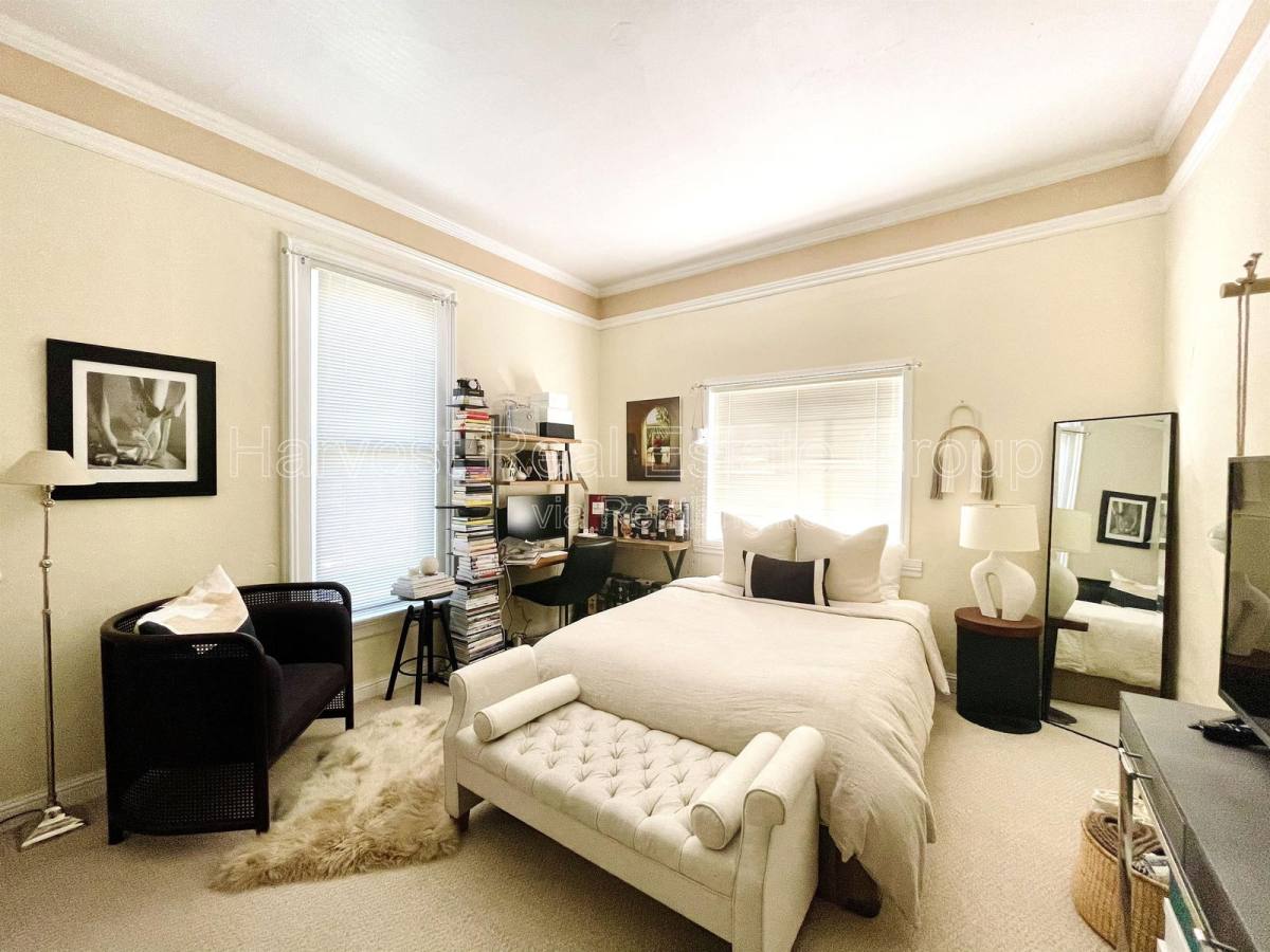 Apartment for rent at 637 Central Ave #7, Alameda, CA 94501