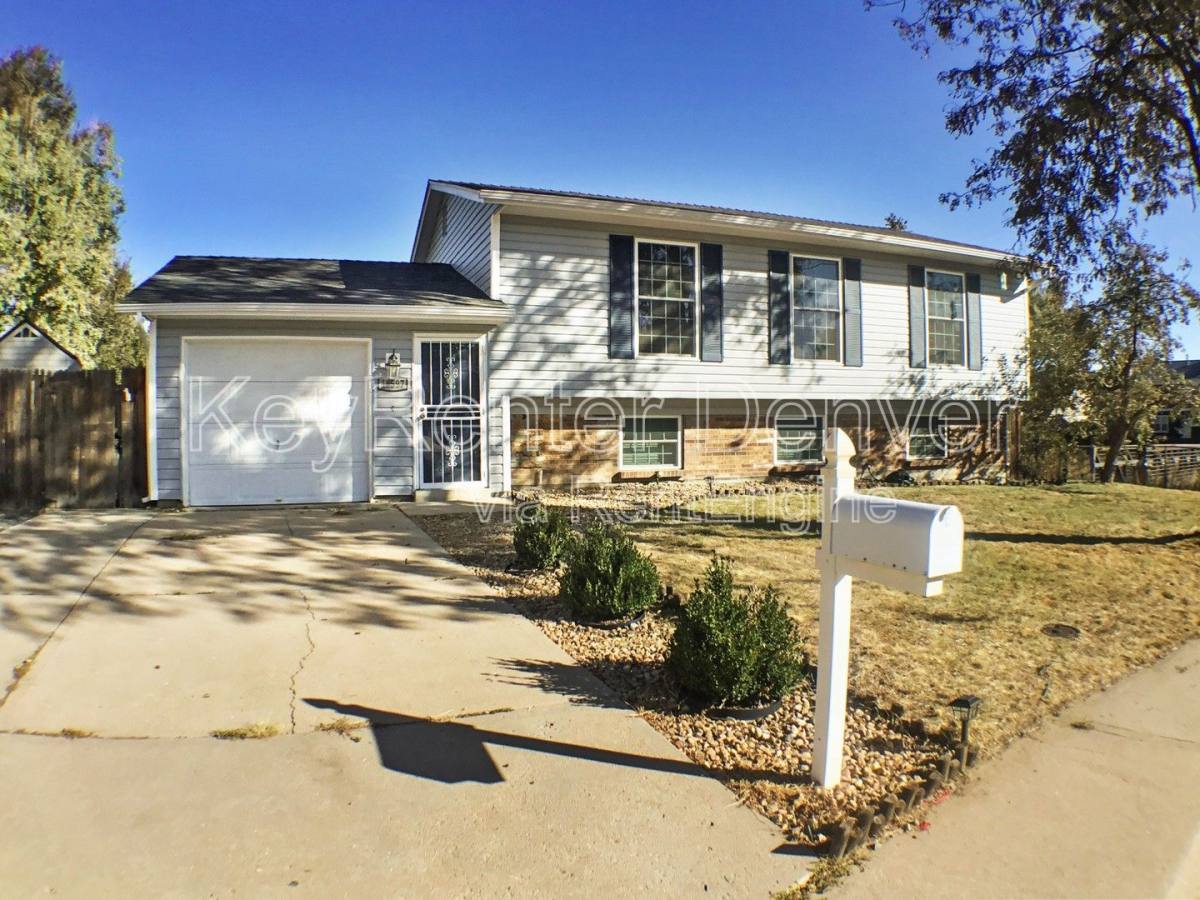 House for rent at 16597 E Lasalle Place, Aurora, CO 80013