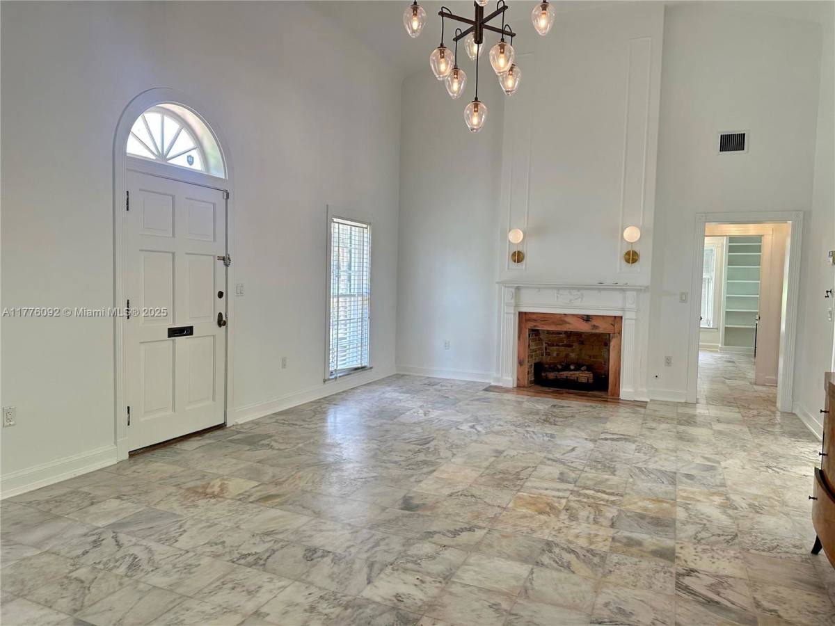 House for rent at 765 N Greenway Dr #SF, Miami, FL 33134