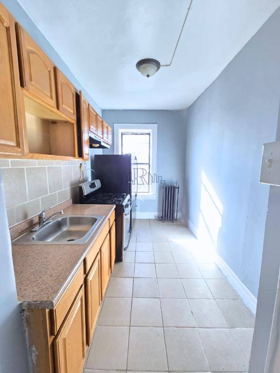 Apartment for rent at 810 Broadway #201, Newark, NJ 07104