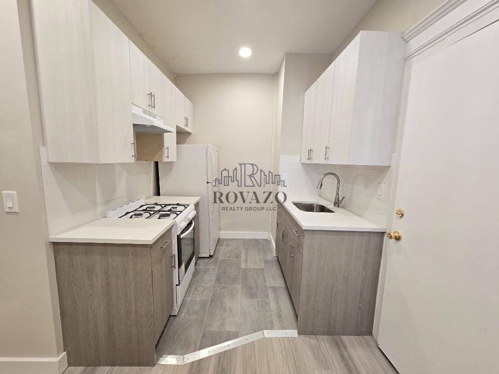Apartment for rent at 88 Pulaski St #5, Newark, NJ 07105