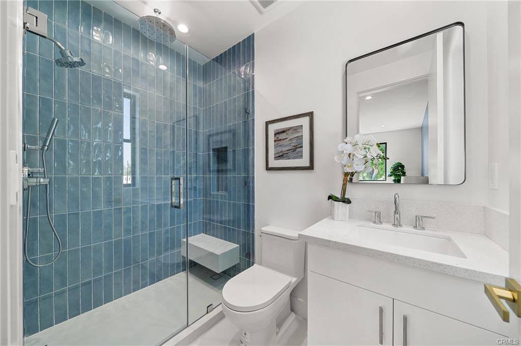 House for rent at 5943 Hesperia Ave, Encino, CA 91316