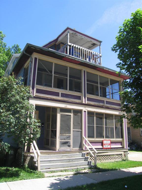 Apartment for rent at 617 S Brooks St #2, Madison, WI 53715