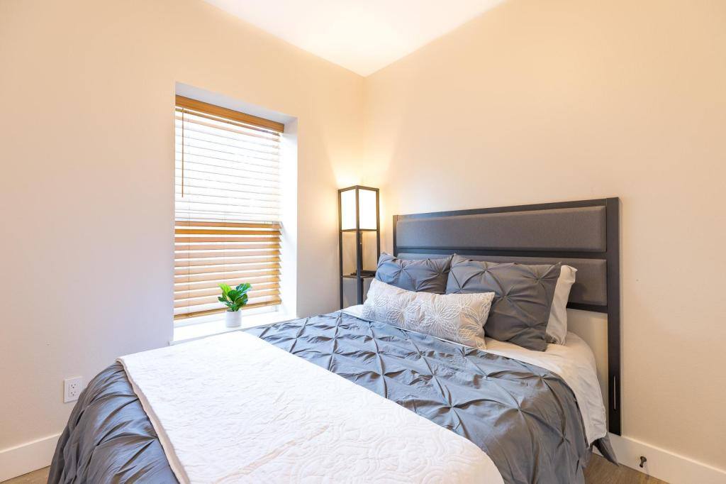 Apartment for rent at 512 2nd Ave N, Great Falls, MT 59401