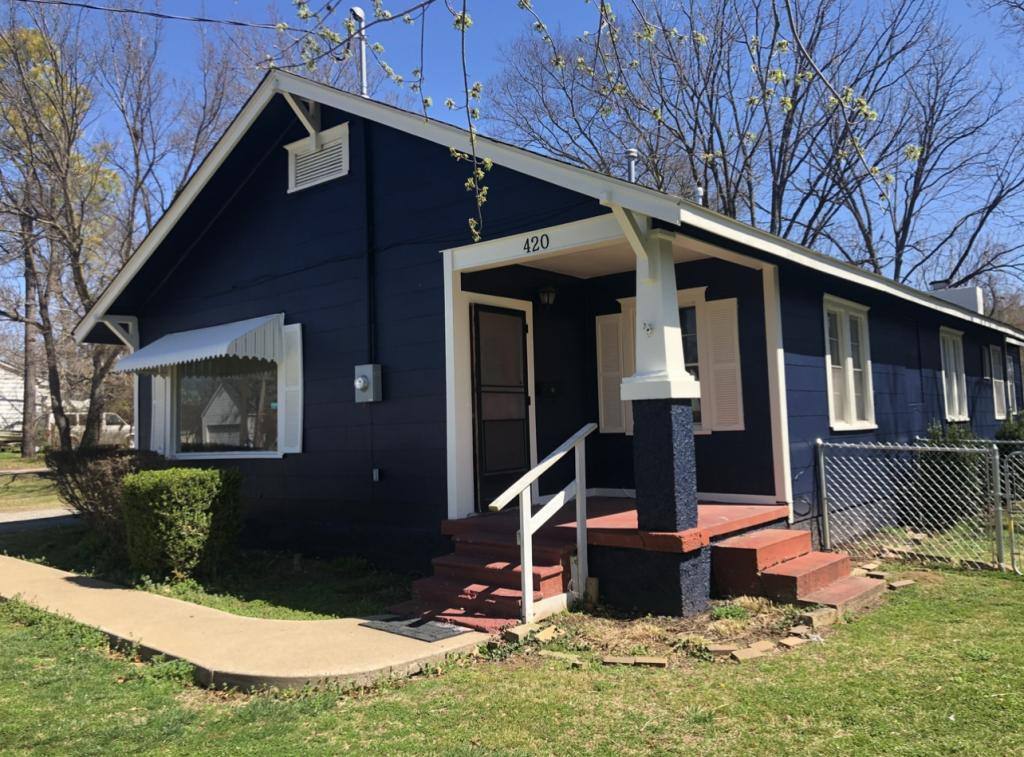Apartment for rent at 420 N Oak Ave #2 Duplex, Tahlequah, OK 74464