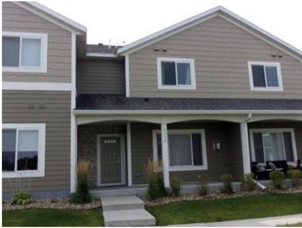 Townhouse for rent at 5059 56th St NW, Rochester, MN 55901