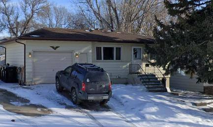 House for rent at 527 S 12th St, Bismarck, ND 58504