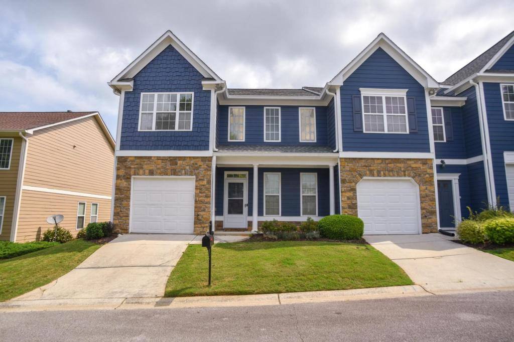 Townhouse for rent at 6616 Splashwater Dr, Flowery Branch, GA 30542
