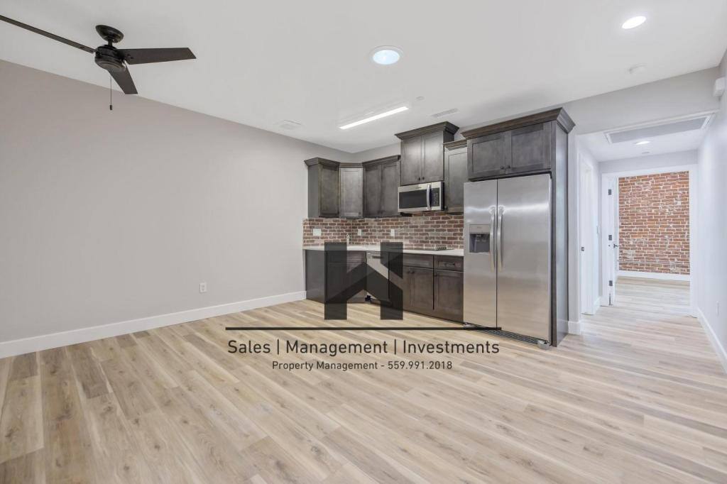 Apartment for rent at 151 S K St #201, Tulare, CA 93274