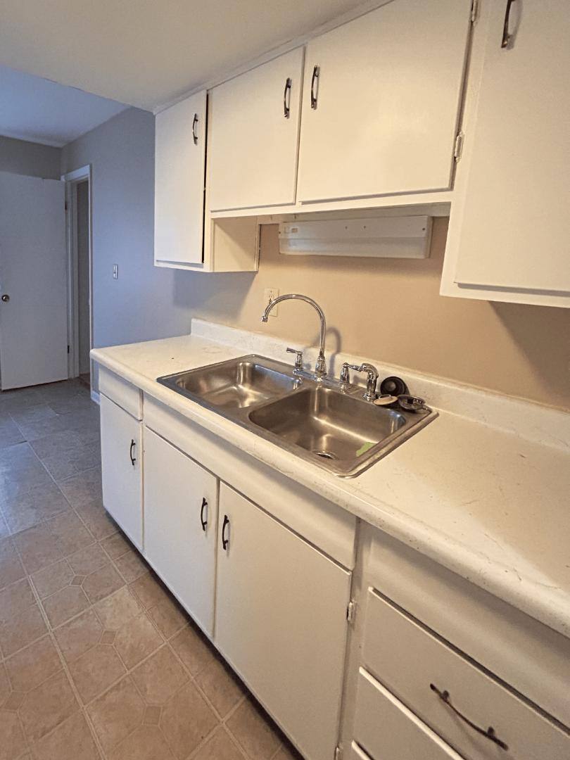Apartment for rent at 1124 Case Court #1126, Miamisburg, OH 45342