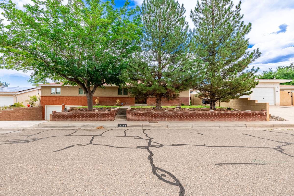House for rent at 1518 Wellesley Dr NE, Albuquerque, NM 87106