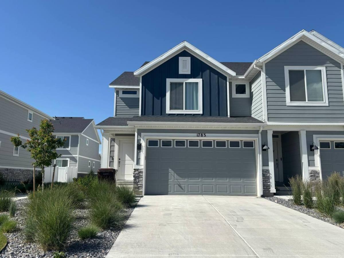Townhouse for rent at 1783 E Fall St, Eagle Mountain, UT 84005