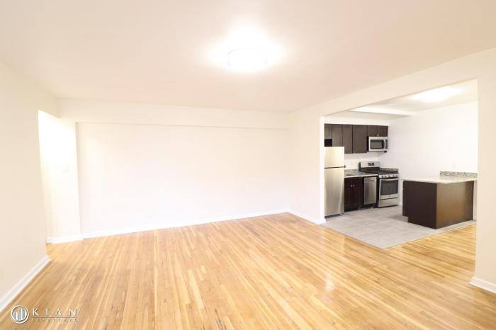Apartment for rent at 132-57 Sanford Ave #5E, Flushing, NY 11355