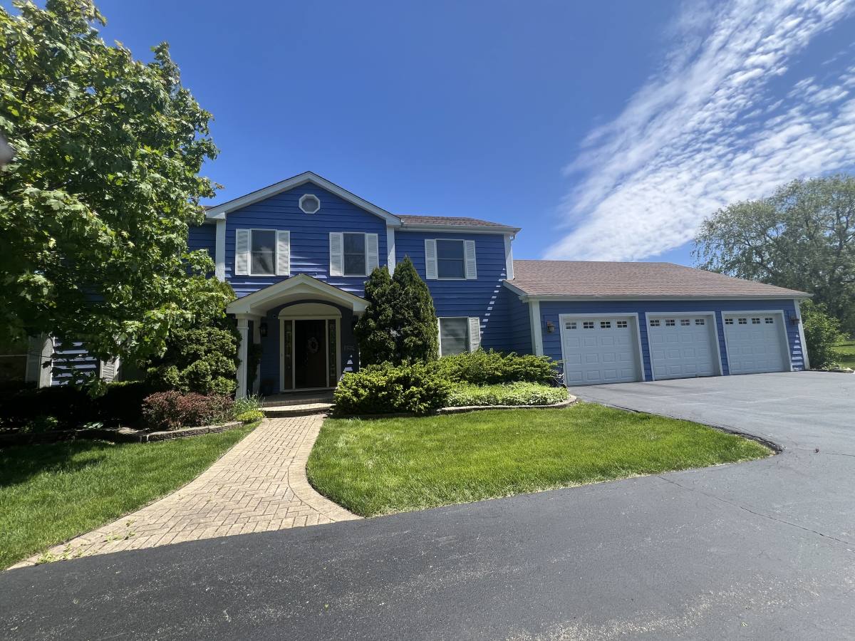 House for rent at 25555 S Kyle Court, Lake Zurich, IL 60047