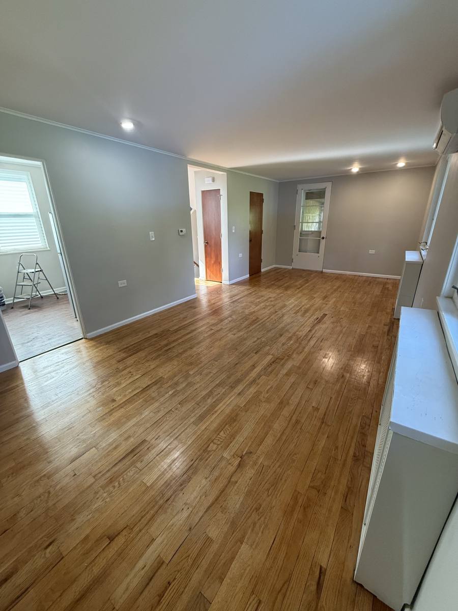 Townhouse for rent at 8 Burnham St, Cincinnati, OH 45218