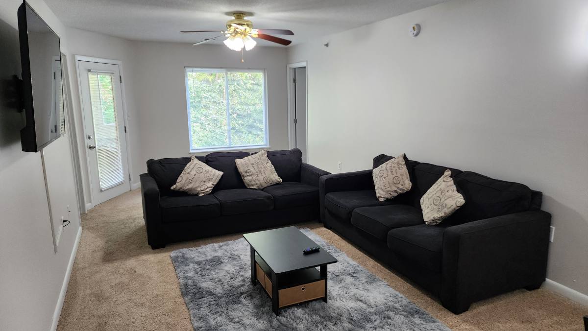 Apartment for rent at 1430 Collegiate Circle #ROOM 1, Raleigh, NC 27606