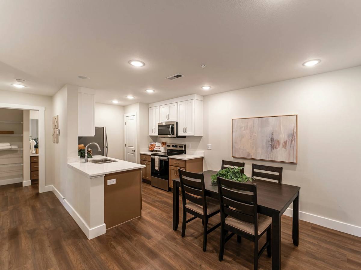 Apartment for rent at Orchard Park, 2601 N Cresthaven Ave, Springfield, MO 65803