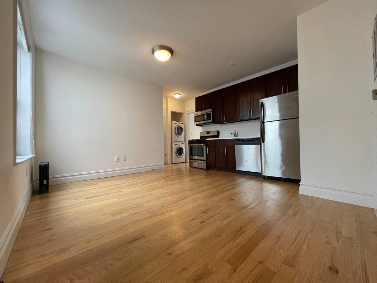 Apartment for rent at 23-05 30th Ave, Astoria, NY 11106