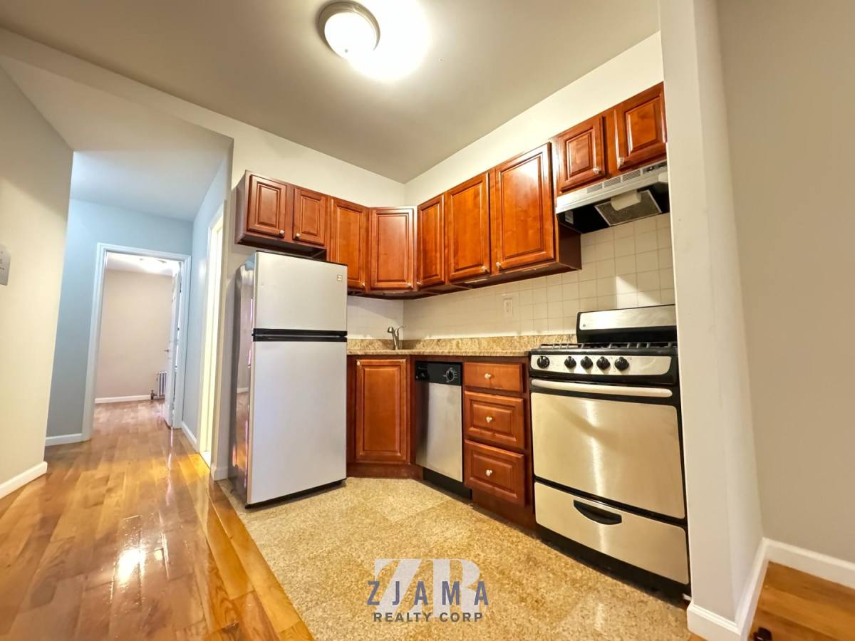 Apartment for rent at 566 Baltic St #4R, Brooklyn, NY 11217