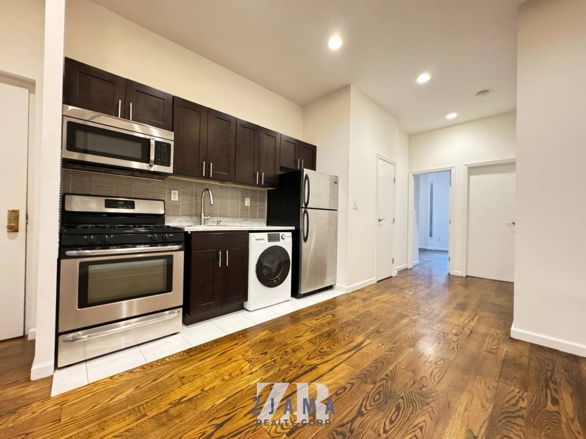 Apartment for rent at 196 Sackett St #1F, Brooklyn, NY 11231