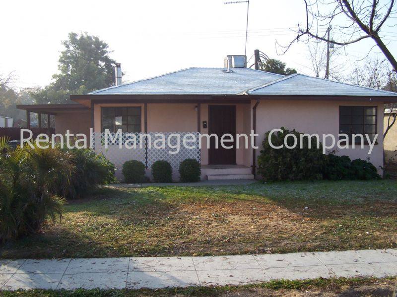 House for rent at 929 W Dayton Ave, Fresno, CA 93705