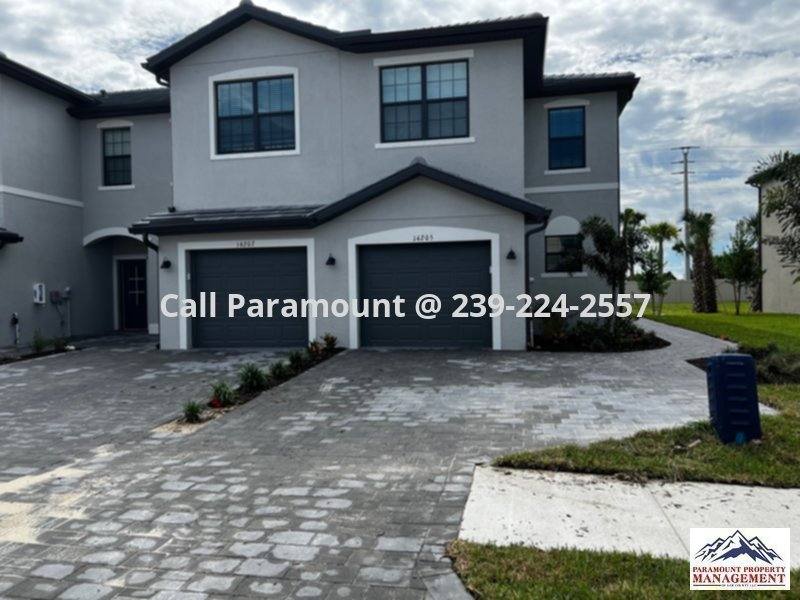Townhouse for rent at 14205 Pine Lodge Lane, Fort Myers, FL 33913