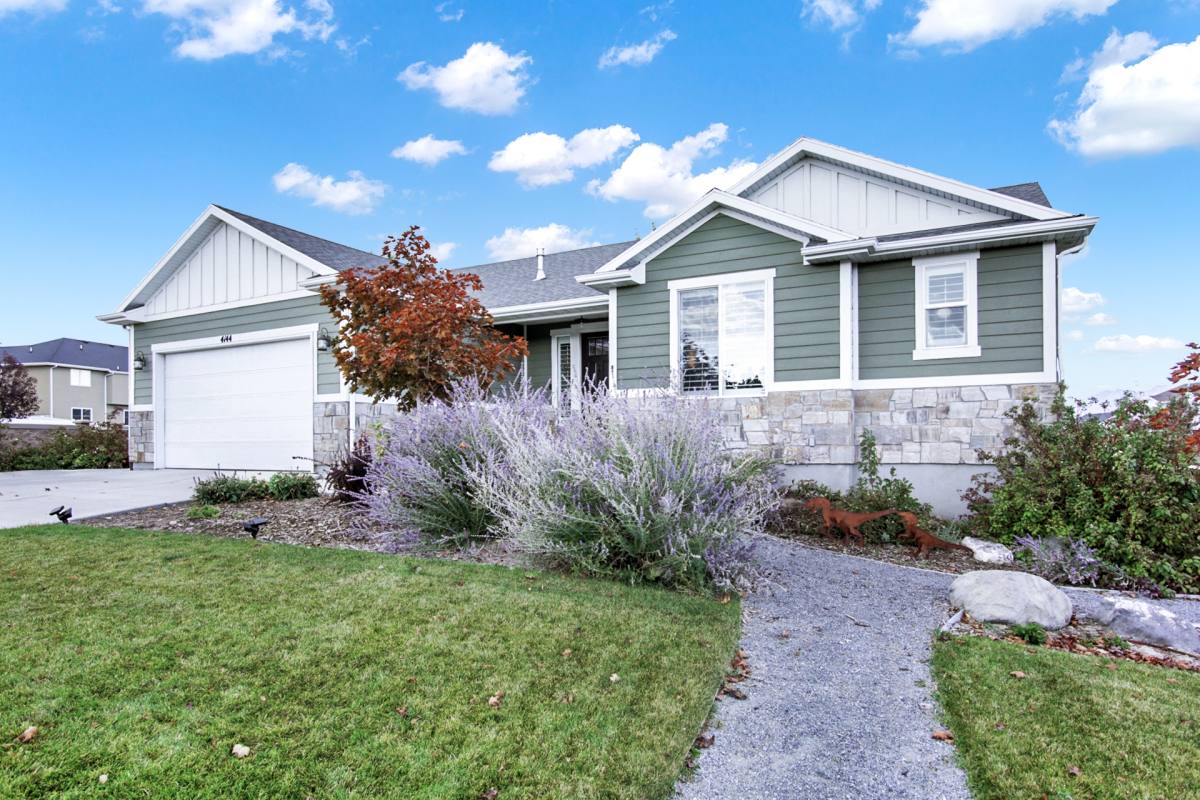 House for rent at 4144 W Foxview Dr #U, South Jordan, UT 84009