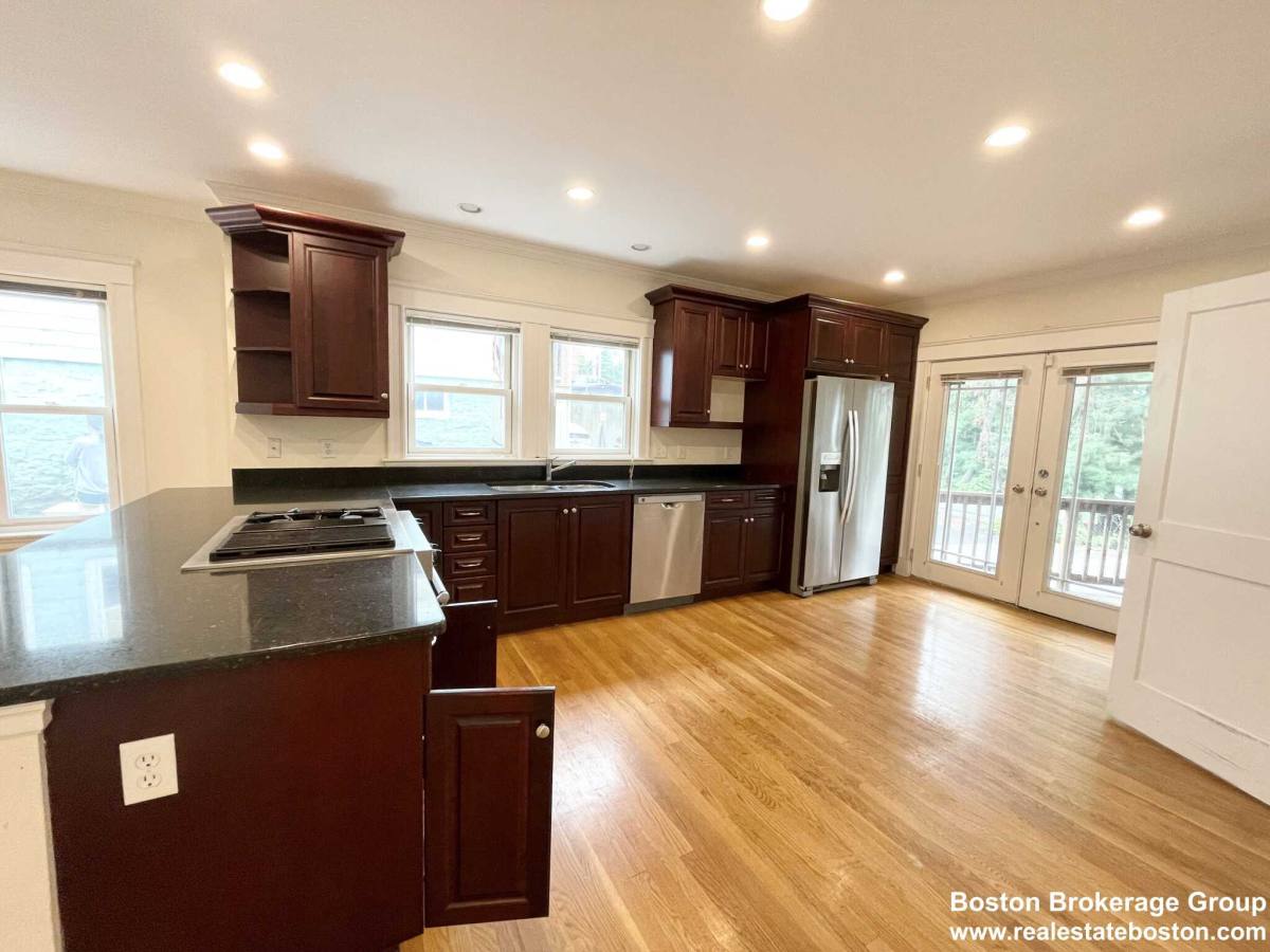 Apartment for rent at 12 Sunset St, Roxbury Crossing, MA 02120