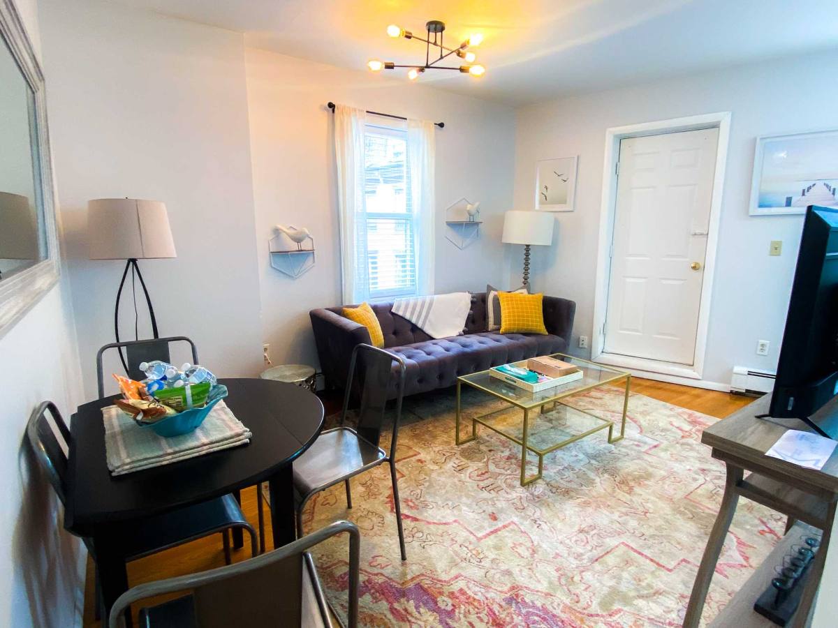 Apartment for rent at 1014 Tremont St, Roxbury Crossing, MA 02120