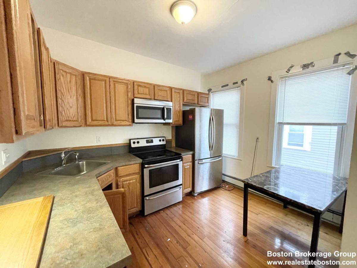 Apartment for rent at 11 Folsom Ave, Roxbury Crossing, MA 02120