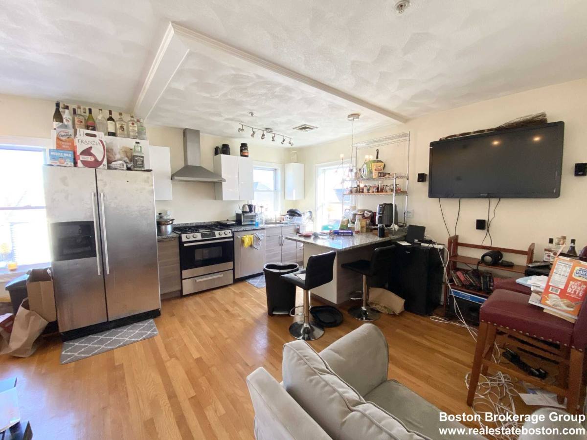 Apartment for rent at 138 Hillside St, Roxbury Crossing, MA 02120
