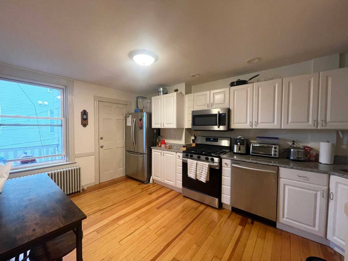 Apartment for rent at 153 L St, South Boston, MA 02127