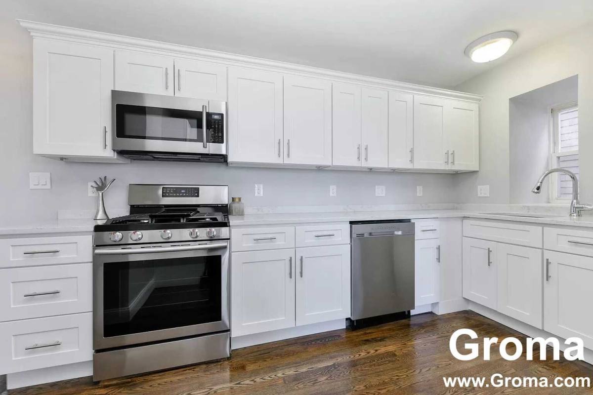 Apartment for rent at 31 Rowell St, Dorchester, MA 02125
