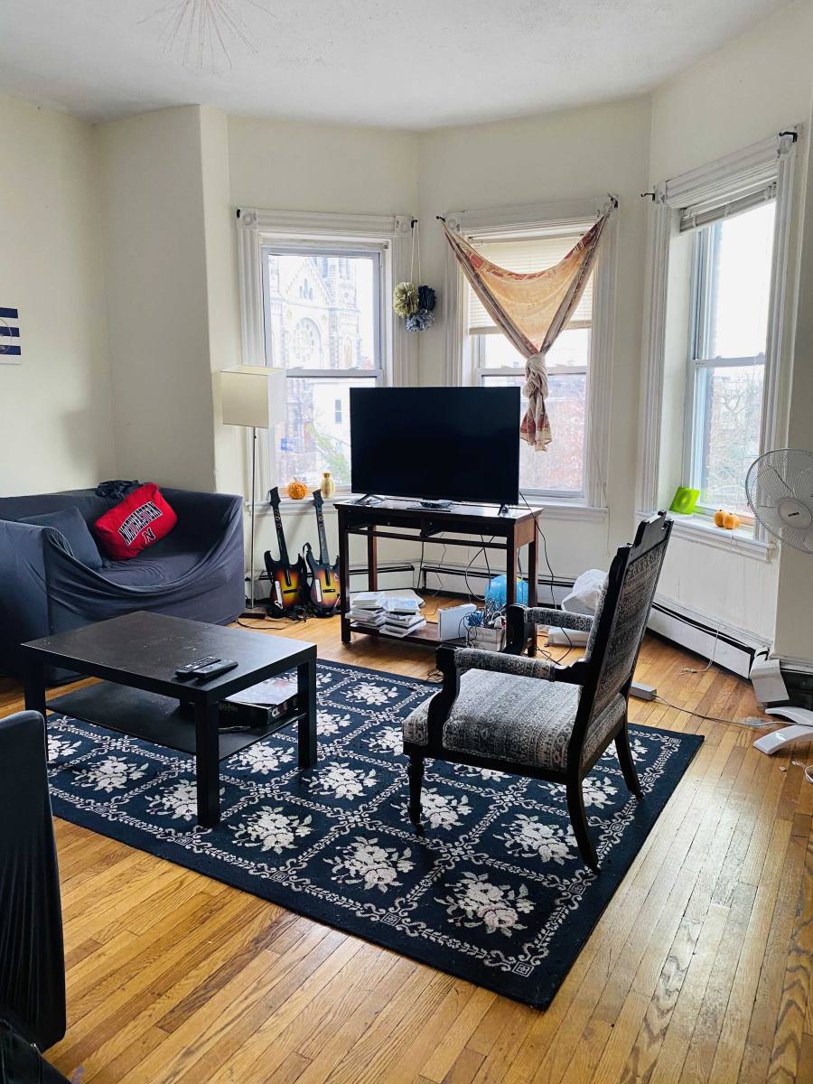 Apartment for rent at 142 Saint Alphonsus St, Roxbury Crossing, MA 02120
