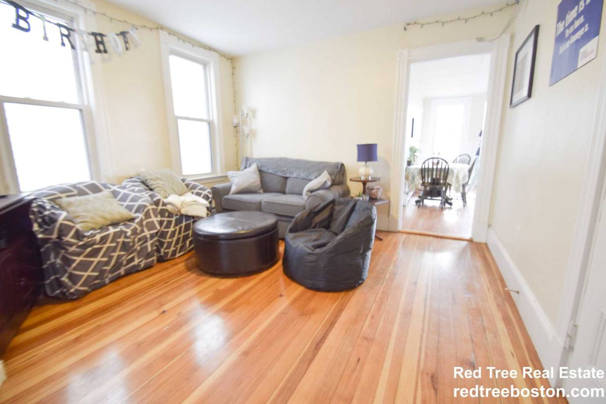 Apartment for rent at 302 Maverick St, East Boston, MA 02128