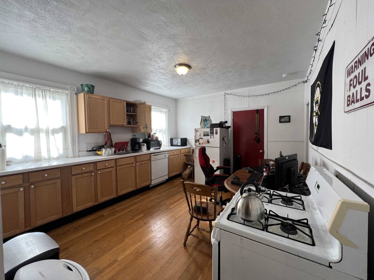 Apartment for rent at 376 Highland Ave, Somerville, MA 02144