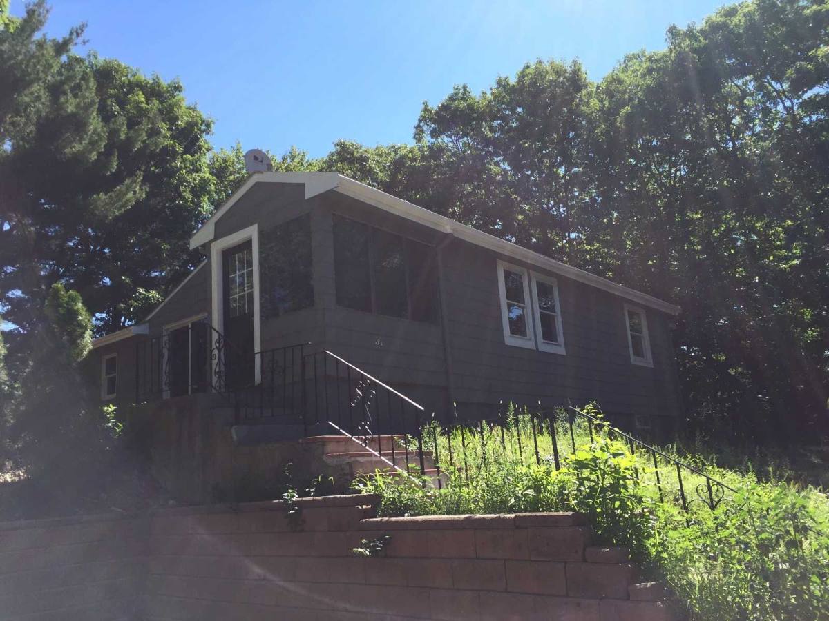 Apartment for rent at 41 Pine St, Dedham, MA 02026
