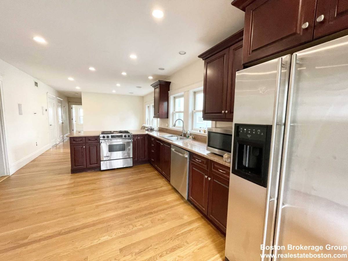 Apartment for rent at 18 Sunset St, Roxbury Crossing, MA 02120