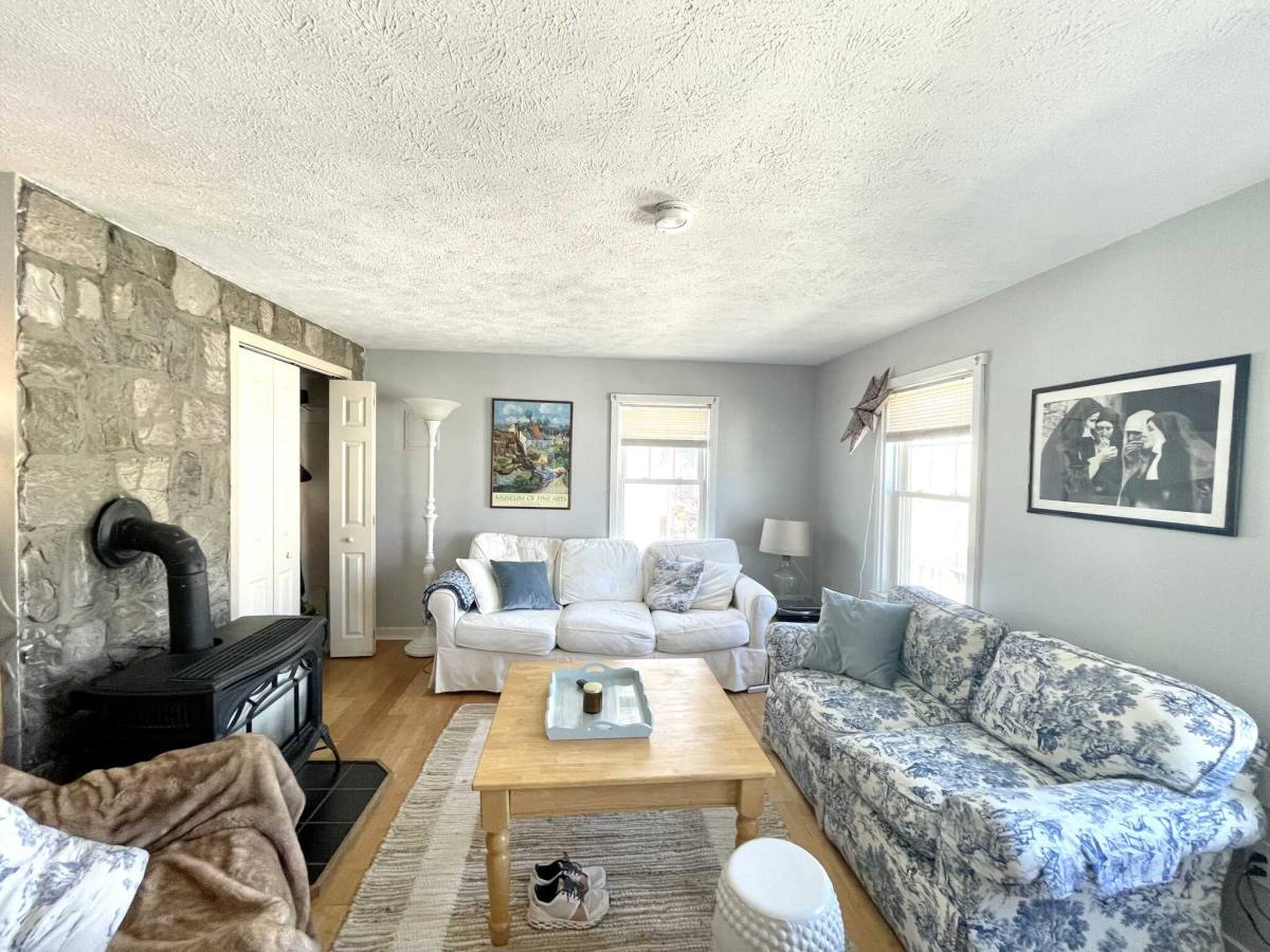 Apartment for rent at 535 E St, Boston, MA 02210
