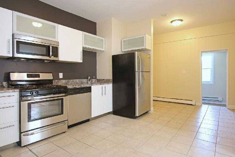 Apartment for rent at 124 Everett St, East Boston, MA 02128